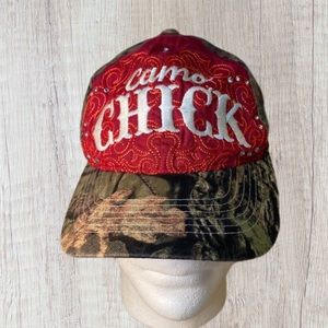 Ladies Fit Womens Camo Chick Multicolor Embroidered Snap Back Baseball C…